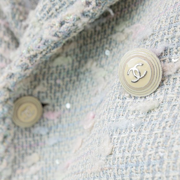 Chanel 07C Double Breasted Tweed Coat - Picture 8 of 16